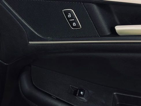 Used 2024 Ford Edge SEL image 15