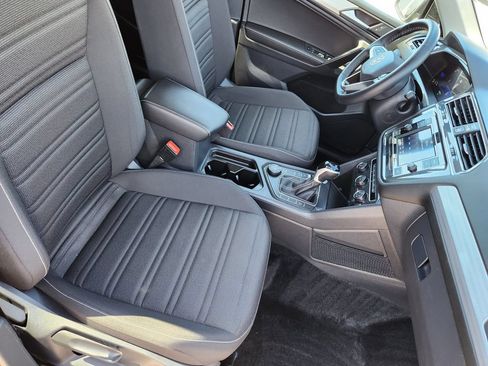 Certified 2024 Volkswagen Tiguan S AWD/4WD image 11