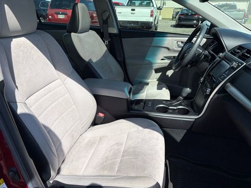 Used 2017 Toyota Camry XSE FWD image 17