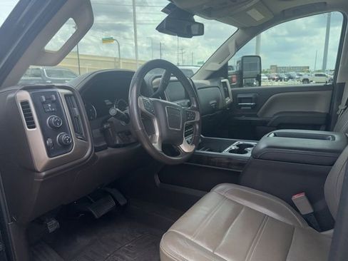 Used 2015 GMC Sierra 3500 Denali w/ Duramax Plus Package AWD/4WD image 6