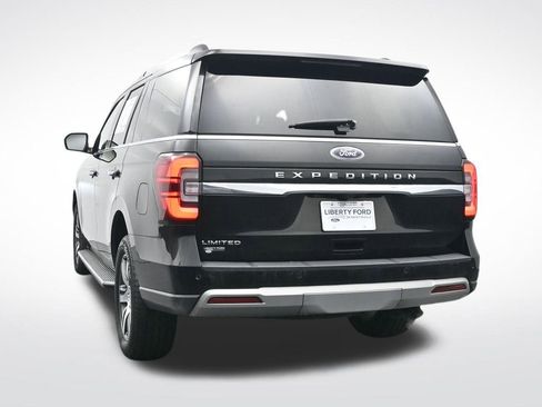 Used 2023 Ford Expedition Limited image 8
