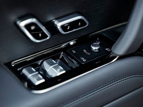 New 2026 Land Rover Range Rover Sport SE image 22