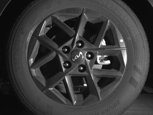 Used 2025 Kia K5 LXS image 14