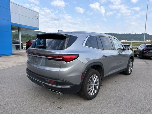 Used 2026 Buick Enclave Preferred AWD/4WD image 4