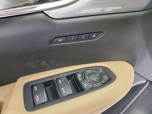 New 2025 Cadillac XT6 Premium Luxury w/ Platinum Package image 8