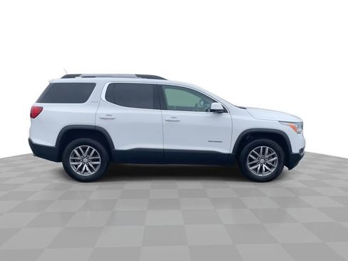 Used 2017 GMC Acadia SLE w/ Driver Alert Package I FWD image 9