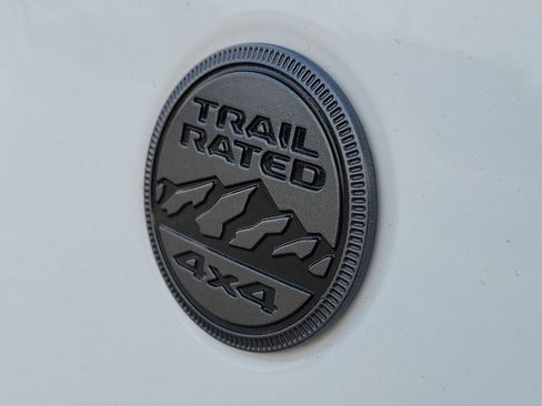 Used 2024 Jeep Wrangler Sport S image 9