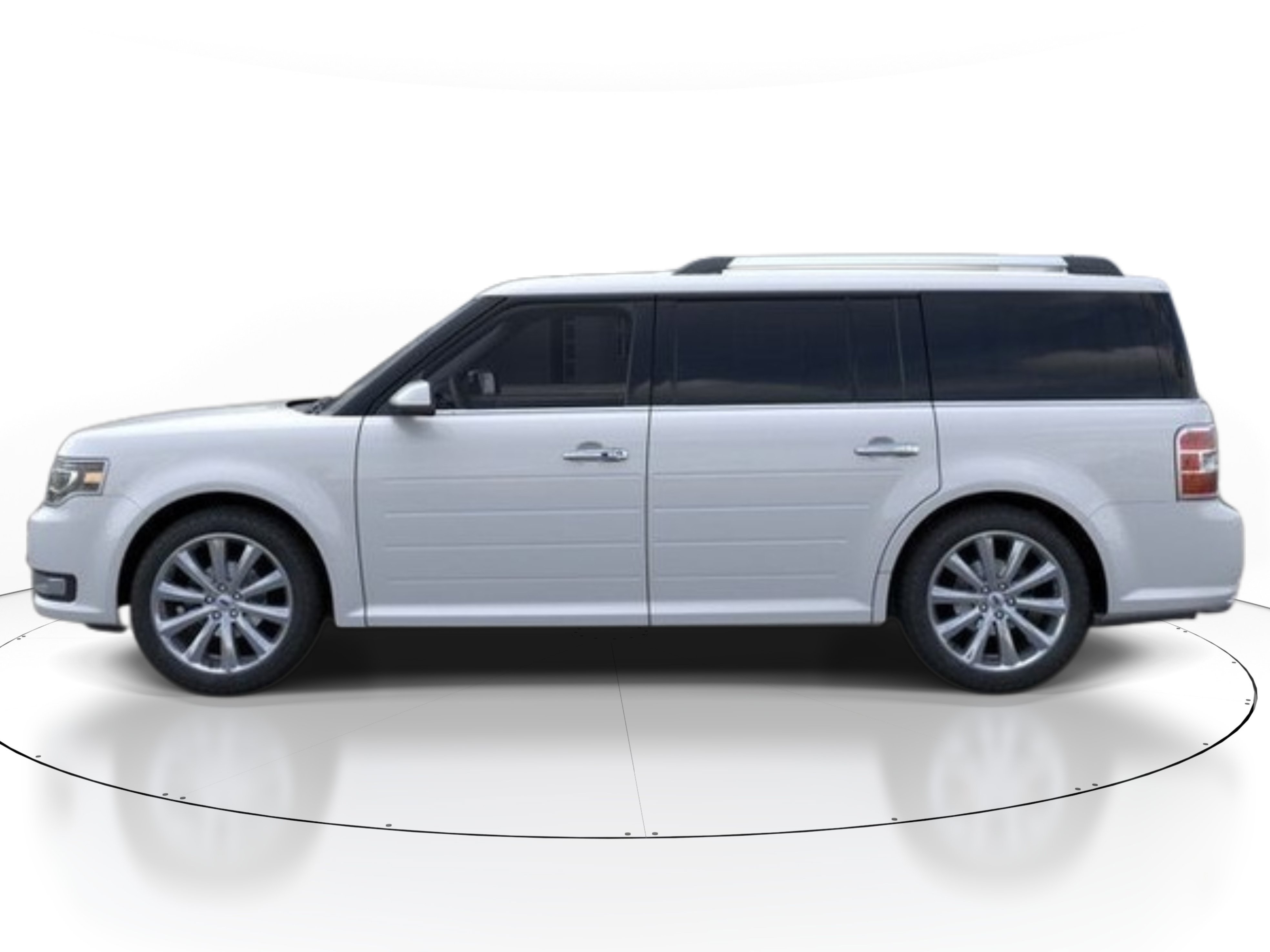Used 2019 Ford Flex Limited w/ Class III Trailer Tow Package FWD image 3