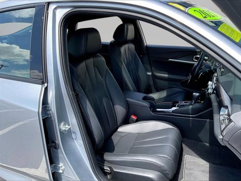 Certified 2025 Acura Integra A-Spec FWD image 31