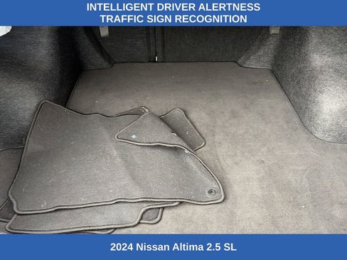 Used 2024 Nissan Altima 2.5 SL AWD/4WD image 9
