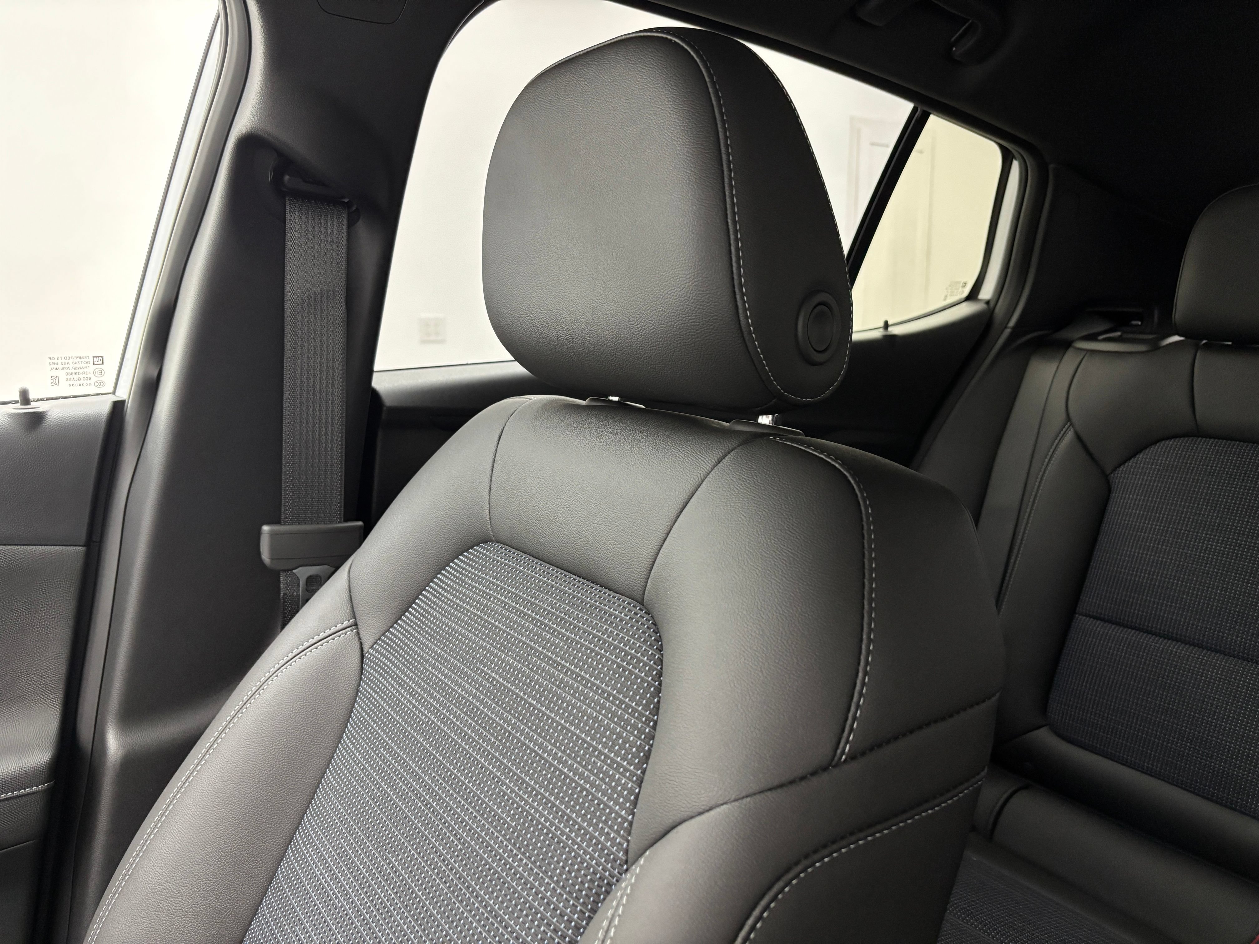 New 2026 Buick Envista Sport Touring w/ Convenience I Package FWD image 40