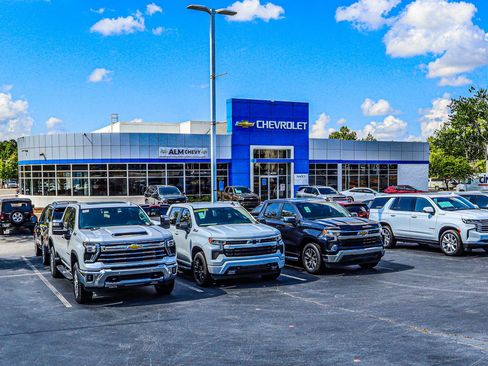 New 2026 Chevrolet Equinox EV LT FWD image 65