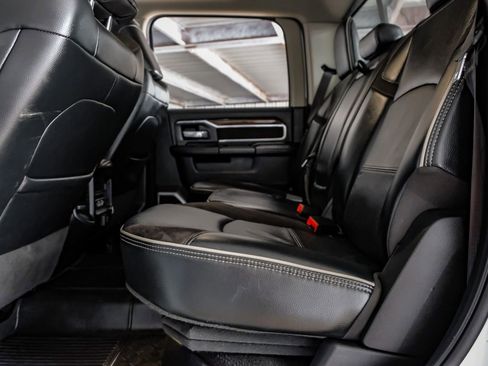 Used 2024 RAM 3500 Laramie w/ Bed Utility Group image 38