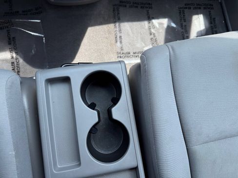 Used 2011 Honda CR-V LX image 16