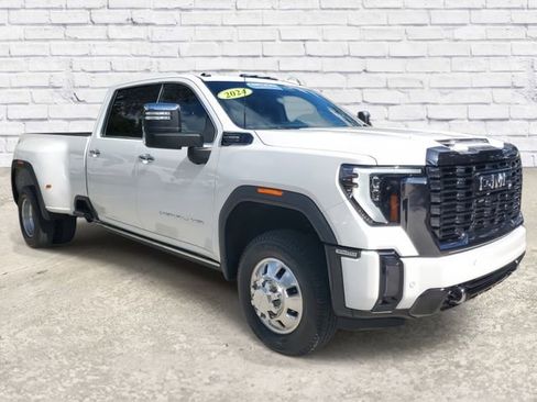 Certified 2024 GMC Sierra 3500 Denali Ultimate image 5