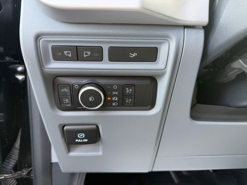 Used 2023 Ford F150 XLT w/ Equipment Group 302A High image 15