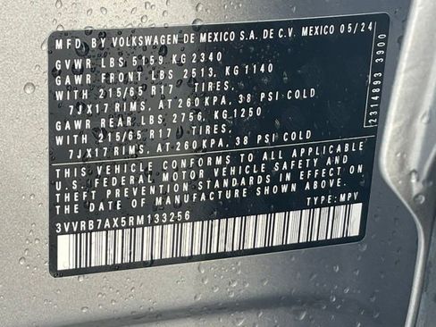 Used 2024 Volkswagen Tiguan S image 35