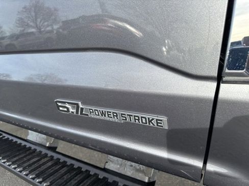 Used 2024 Ford F250 XLT image 11