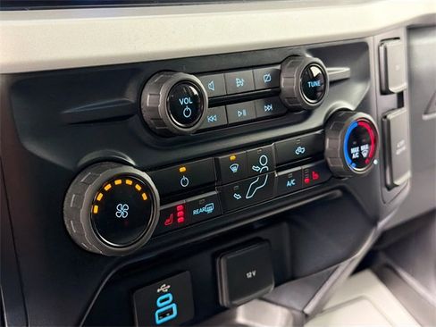 Used 2023 Ford F250 XLT w/ XLT Premium Package image 15