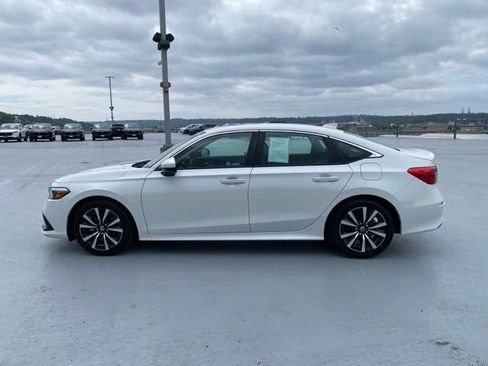 Certified 2023 Honda Civic EX image 10