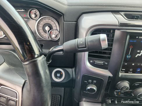 Used 2018 RAM 2500 Limited AWD/4WD image 39