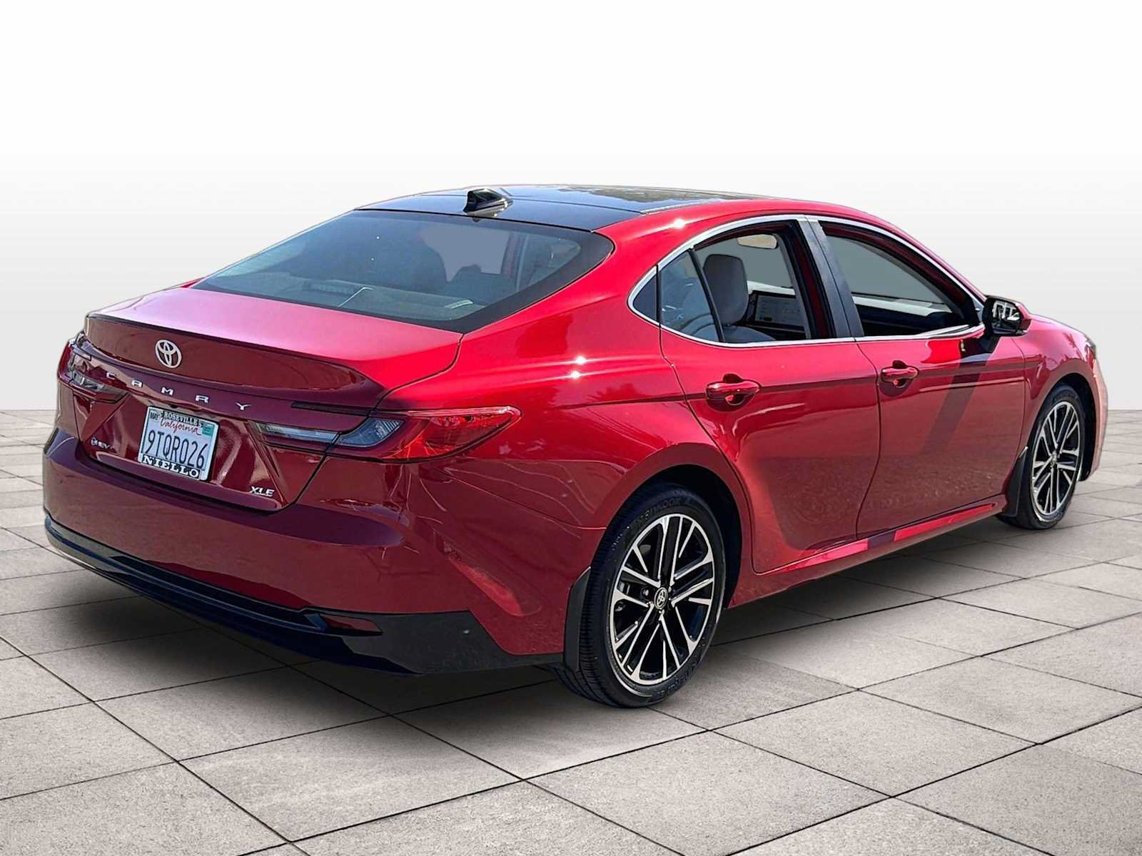 Used 2025 Toyota Camry XLE w/ Premium Package FWD image 14