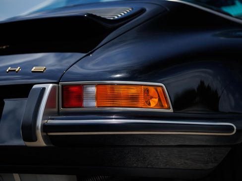 Used 1992 Porsche 911 Targa RWD image 22