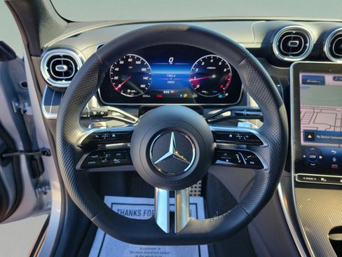 Used 2023 Mercedes-Benz GLC 300 image 21
