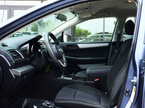 Used 2018 Subaru Outback 2.5i image 37