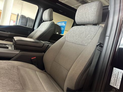 Used 2024 Ford F150 XLT w/ Equipment Group 303A High image 21