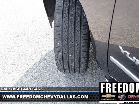 Used 2018 GMC Yukon SLT w/ Premium Edition RWD image 45