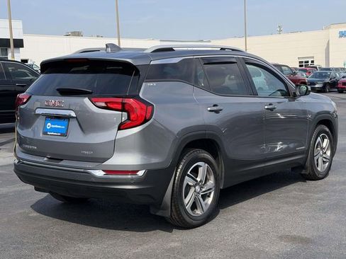 Used 2021 GMC Terrain SLT w/ Infotainment Package II image 2