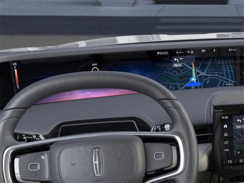 New 2026 Lincoln Nautilus Premier image 13