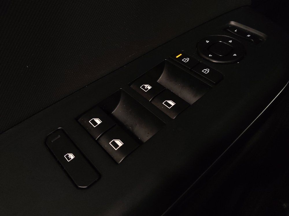 Used 2025 Kia K4 FWD image 27