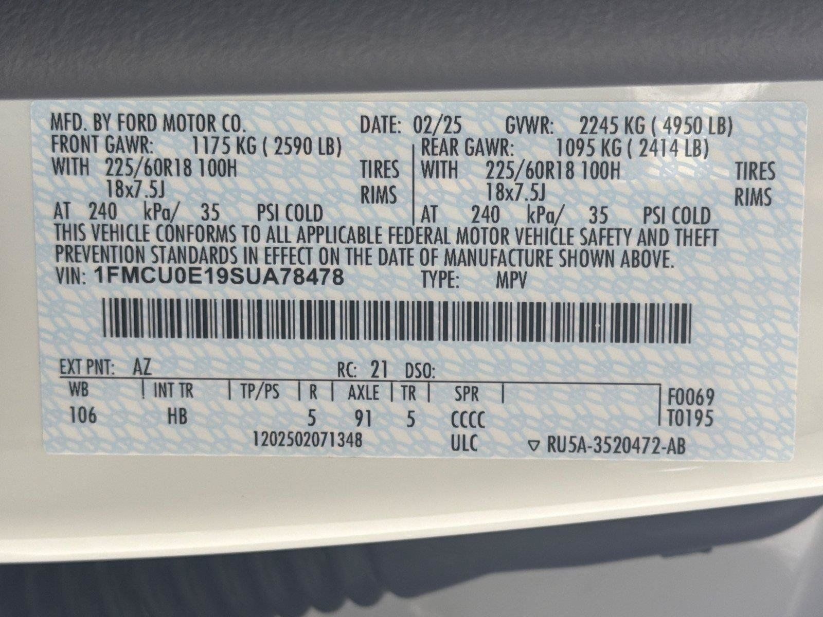 Used 2025 Ford Escape SE FWD image 30