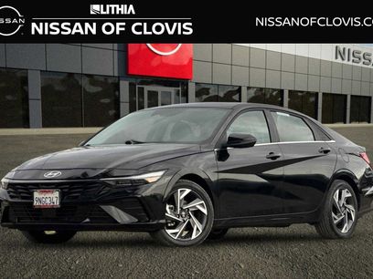 Used 2025 Hyundai Elantra Limited