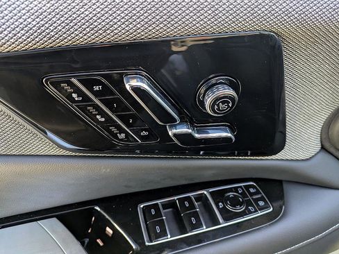 New 2026 Cadillac Optiq Luxury 2 image 13