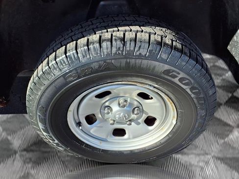 Used 2021 RAM 1500 Tradesman w/ Popular Equipment Group image 18