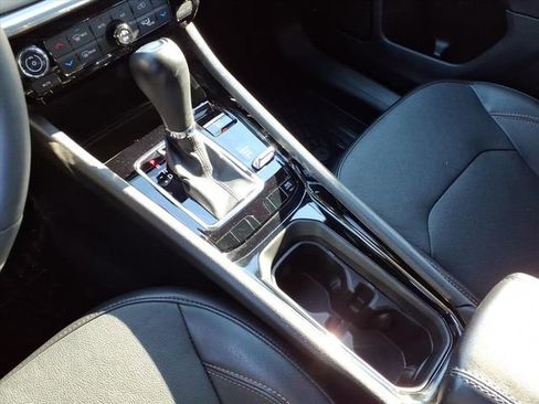 Used 2023 Jeep Compass Limited image 12