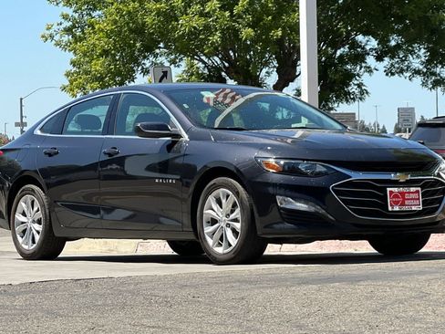 Used 2023 Chevrolet Malibu LT FWD image 10