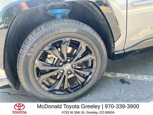Used 2022 Toyota RAV4 XSE AWD/4WD image 10