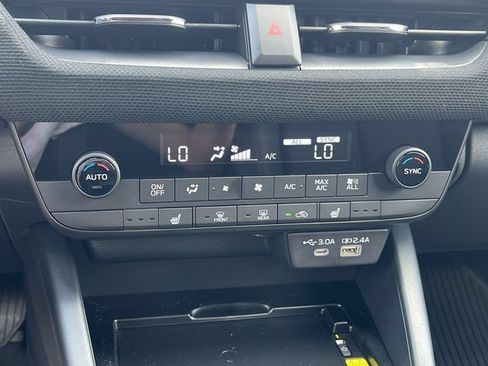 New 2026 Subaru Outback Limited XT AWD/4WD image 18