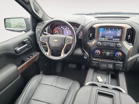Used 2021 Chevrolet Silverado 1500 High Country w/ Technology Package image 11