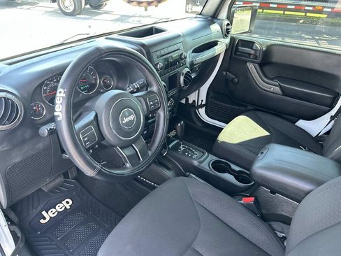 Used 2016 Jeep Wrangler Sport AWD/4WD image 23