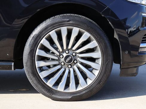Used 2019 Lincoln Navigator L Reserve image 56