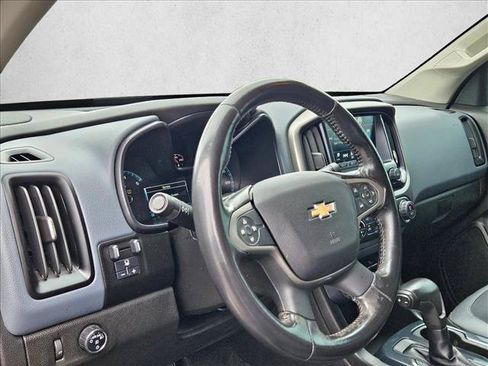 Used 2016 Chevrolet Colorado Z71 RWD image 9
