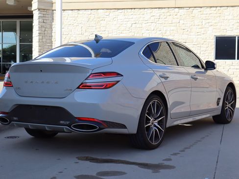 Used 2026 Genesis G70 2.5T AWD/4WD image 3