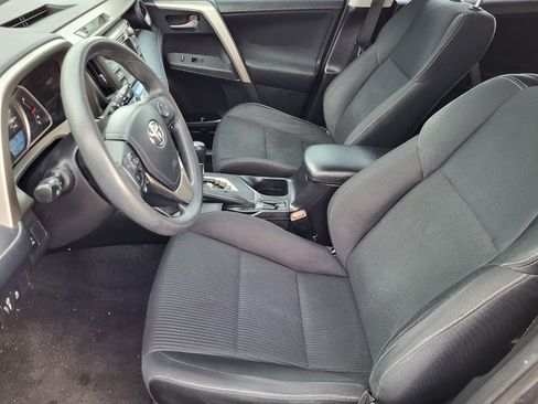 Used 2015 Toyota RAV4 XLE image 17