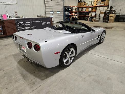 Used 1999 Chevrolet Corvette Convertible w/ Memory Pkg image 5