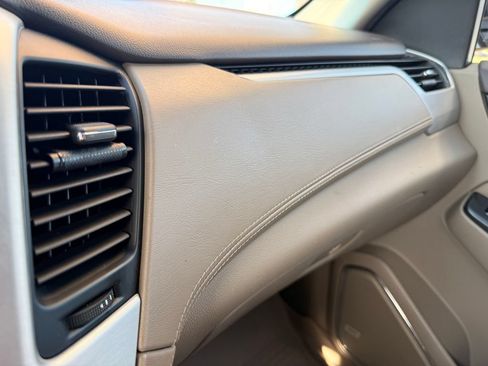 Used 2019 GMC Yukon SLT w/ Open Road Package RWD image 22